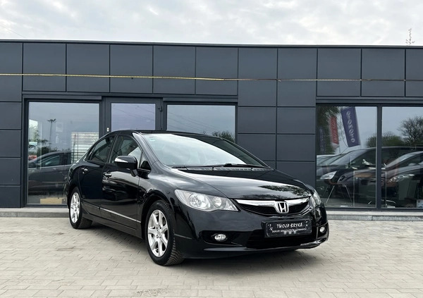 Honda Civic cena 23900 przebieg: 213000, rok produkcji 2011 z Kutno małe 529